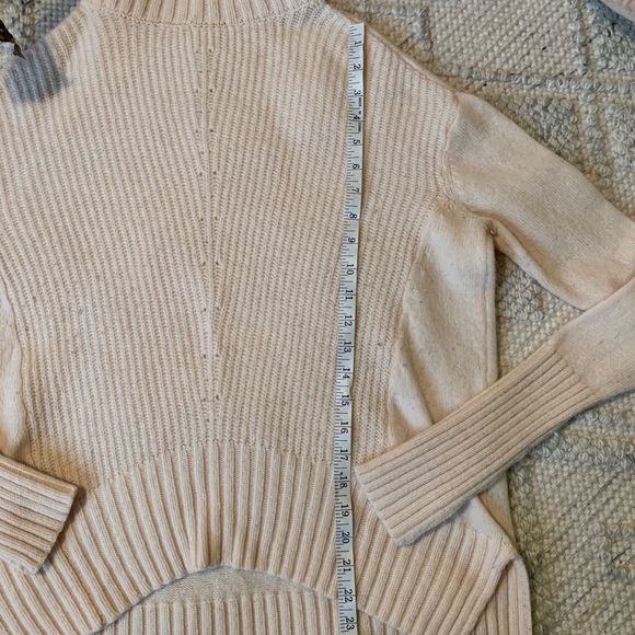 Moth by Anthropologie Wool Turtle Neck - Picture 6 of 9